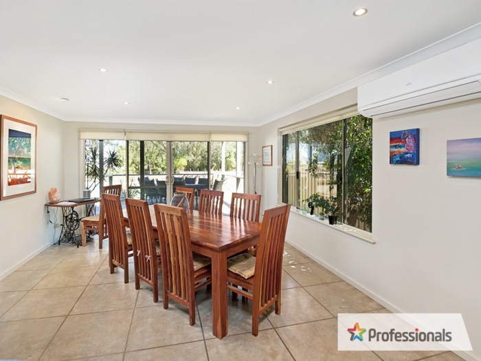 19 Bream Quadrant Geographe WA 6280