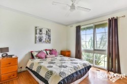 63 Edina Rd Ferntree Gully VIC 3156