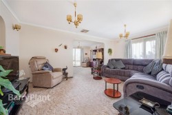 7 Edis Ct Endeavour Hills VIC 3802