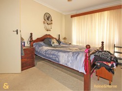 1 Hay St Happy Valley SA 5159