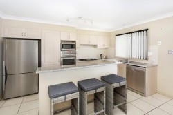 216 Kanahooka Rd Kanahooka NSW 2530