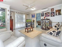 118 Snapper St Kawungan QLD 4655