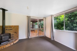 5 Veronica Ct Centenary Heights QLD 4350
