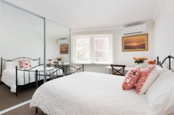 2/188 Blues Point Road, McMahons Point, NSW 2060
