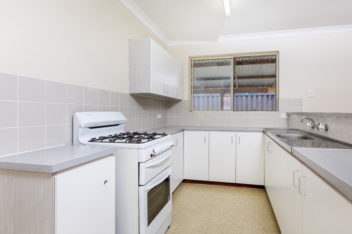 151A Gladstone Rd, Rivervale, WA 6103