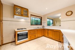 7 Fourth Ave Rowville VIC 3178