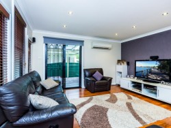 7 Ducker Ave Hobartville NSW 2753