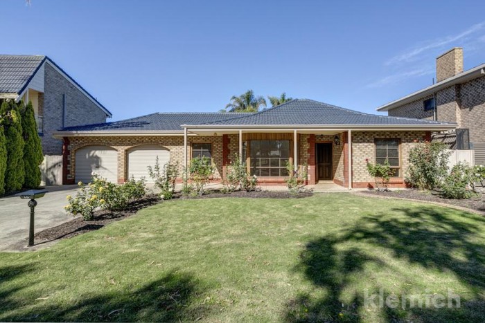 15 Laver Crescent, West Lakes Shore SA 5020