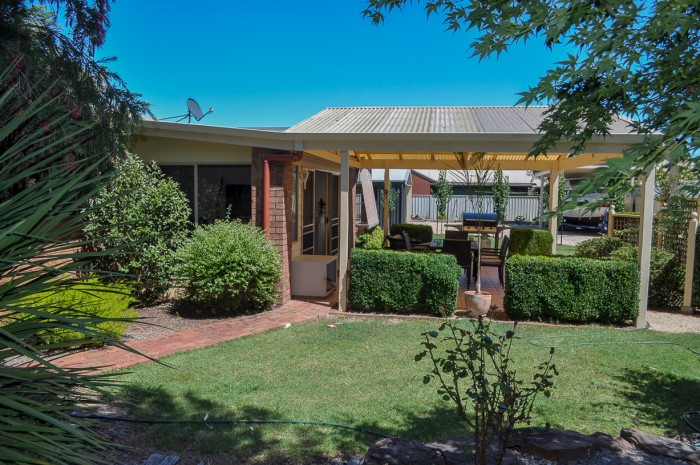 9 McDonald St, Mansfield, VIC 3722