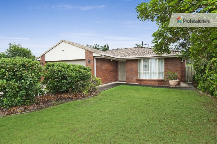 22 Allenby Crescent, Windaroo, QLD 4207