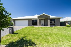 6 Aquarius Court, Dubbo, NSW 2830