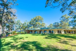 87 Heritage Dr, Clagiraba QLD 4211