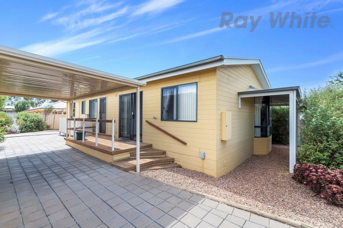 8 Gordon Street, Riverton, SA 5412