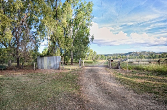 1298 Valentine Plains Road, Biloela, QLD 4715