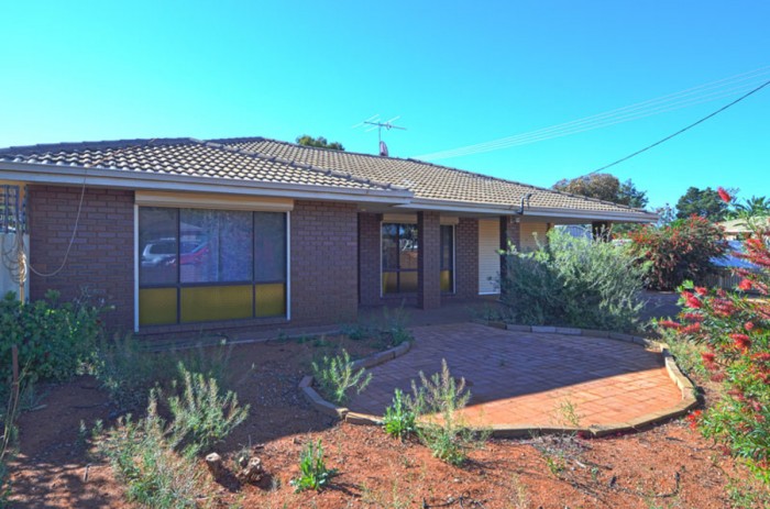 12 Belmont Avenue, Kalgoorlie WA 6430