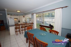 10 Piper Place, Springfield Lakes, QLD 4300