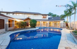 124 Commodore Drive, Surfers Paradise, QLD 4217
