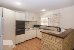 Unit 2 / 7, Trojan Close, West Busselton, WA 6280