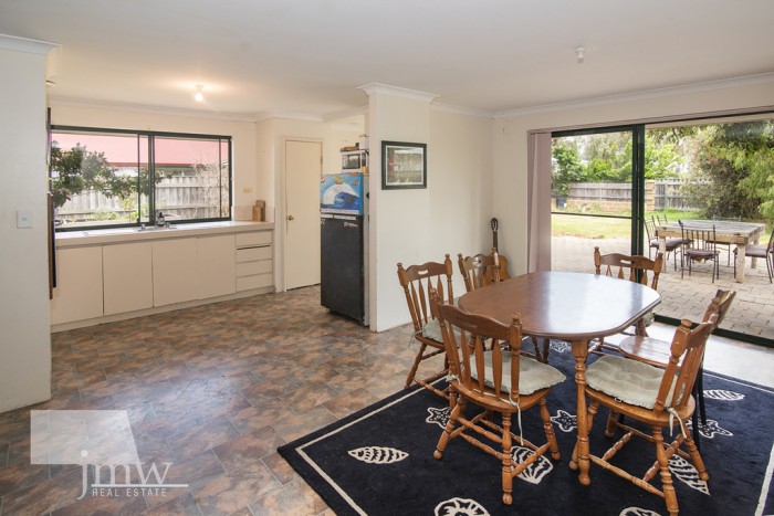 4 Ashbrook Green, Dunsborough, WA 6281