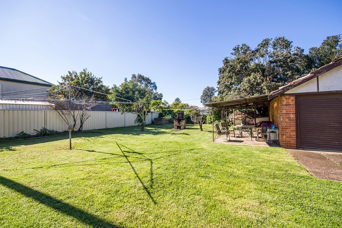 12 Robins Street, Horseshoe Bend NSW 2320