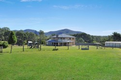 58 Andrew Road, Mount Samson, QLD