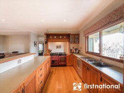 10 Northview Court, Beaconsfield, VIC 3807