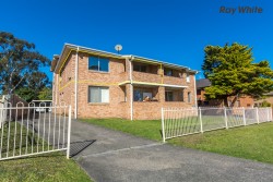 4/5 Shorland Place, Nowra, NSW 2541