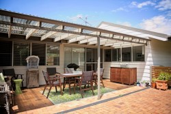 10 Willowglen Street, Kingaroy, QLD 4610