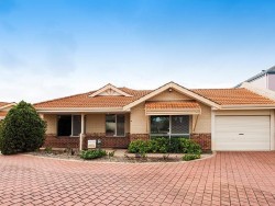 10, 24 Torokina Mews, Dianella WA 6059