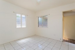 56 Hale, Margate QLD 4019