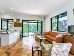 26 Keith St, Clayfield QLD 4011