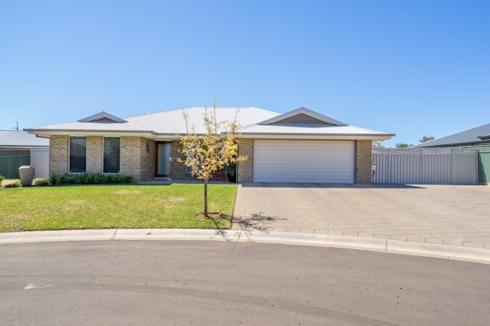 7 Aquarius Court, DUBBO, NSW 2830