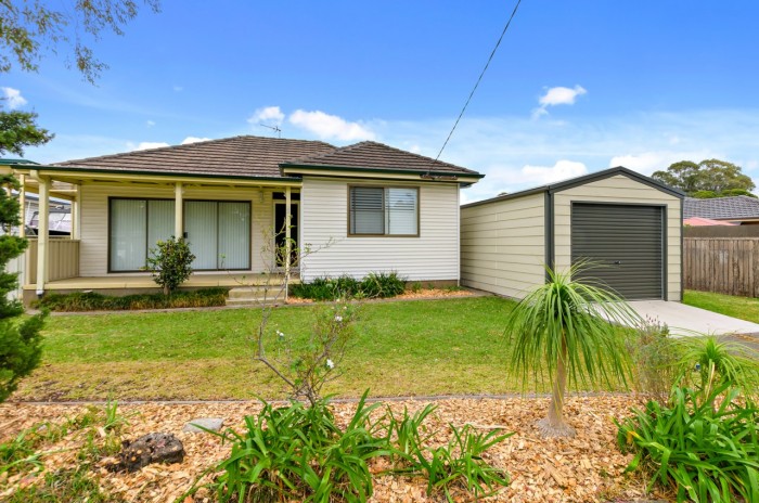 2 Cambridge Road, Dapto, NSW 2530