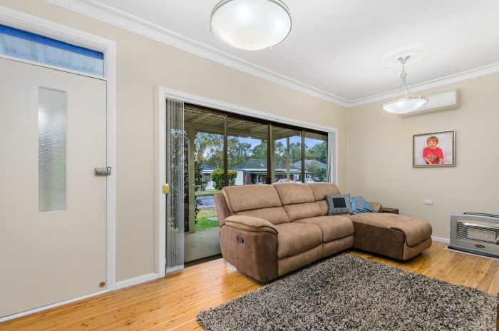 2 Cambridge Road, Dapto, NSW 2530