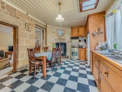 3 Hillside Crescent, West Hobart, TAS 7000