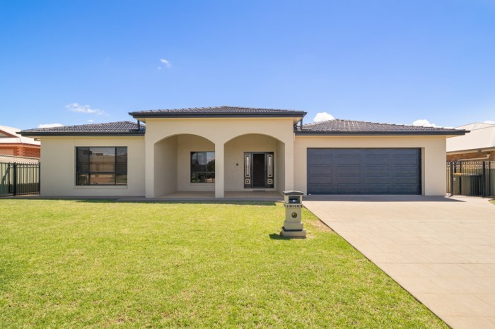 12 Hilton Place, DUBBO, NSW 2830