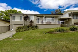 5 Valley View Crescent, Glendale, NSW 2285