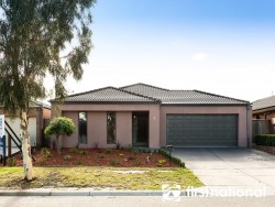 7 Devine Drive, Pakenham, VIC 3810