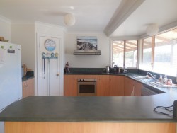 18 Redheart Ct, Karakin, WA 6044