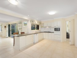 48 Tallowood Grove, Beaumont Hills, NSW 2155, NSW 2125