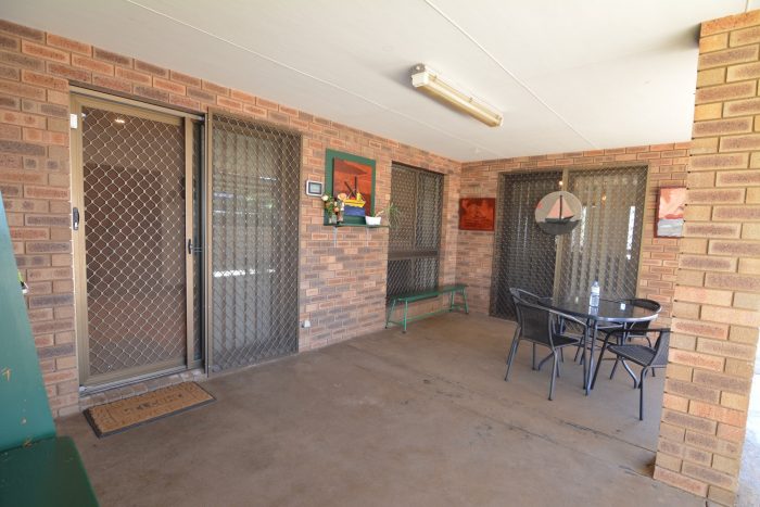 4 Willesee Street, Carnarvon, WA 6701