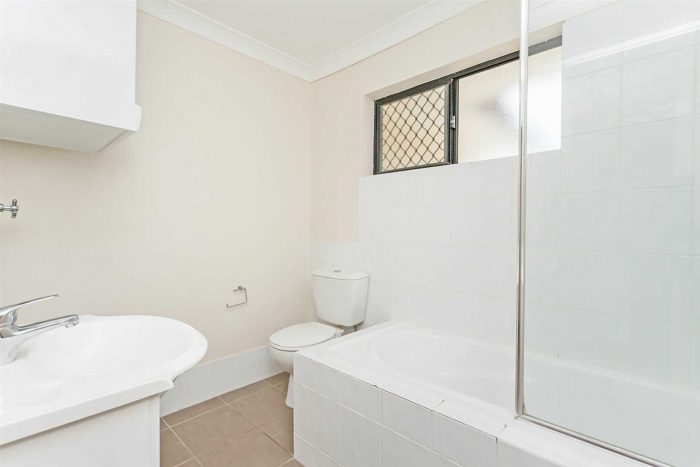 6/10-14 Syria St, Beenleigh, QLD 4207, Australia