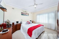 42 Gowlland Parade, Panania, NSW 2213