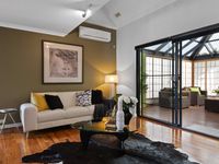 10 Boronia St, Innaloo WA 6018, Australia