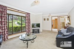 23 Caithness Cres, Winston Hills NSW 2153, Australia