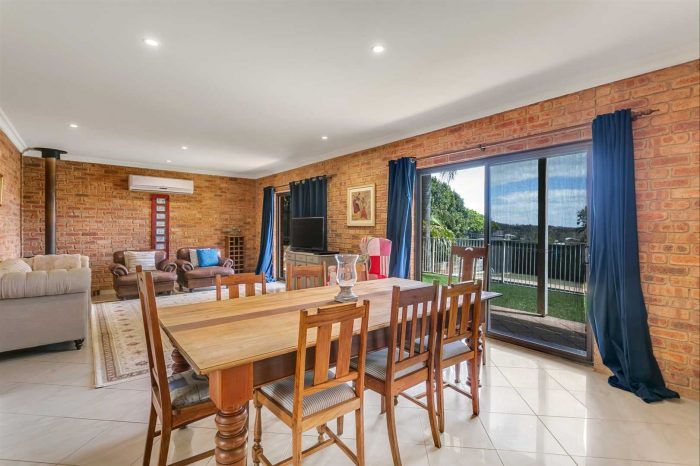 6 Lucretia Way Hallett Cove SA 5158