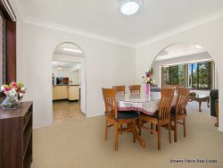 165 Hubner Rd, Park Ridge QLD 4125, Australia