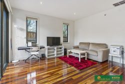 Unit 3/12 The Glades, Doncaster VIC 3108, Australia