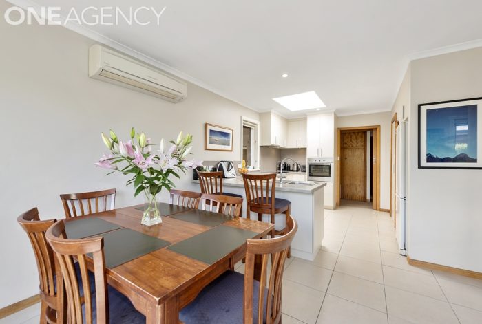 4 Glen Ct, Devonport TAS 7310, Australia