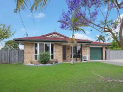 2 Parkside Dr, Crestmead QLD 4132, Australia